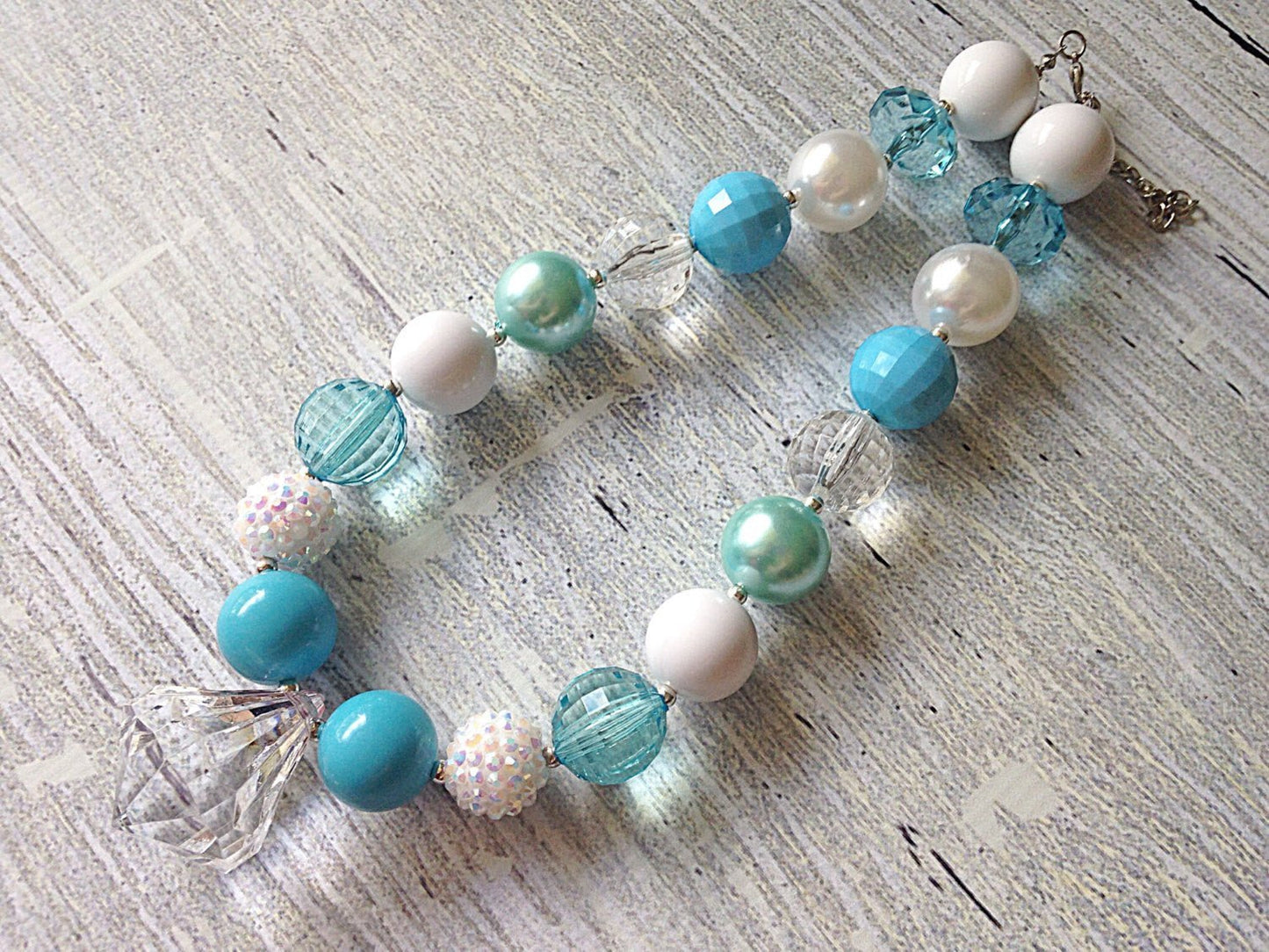 CLEARANCE Winter Wonderland Chunky Necklace - Squishy Cheeks