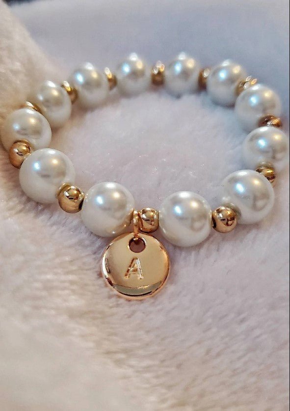 Girl's Monogrammed Pearl Bracelet - Squishy Cheeks