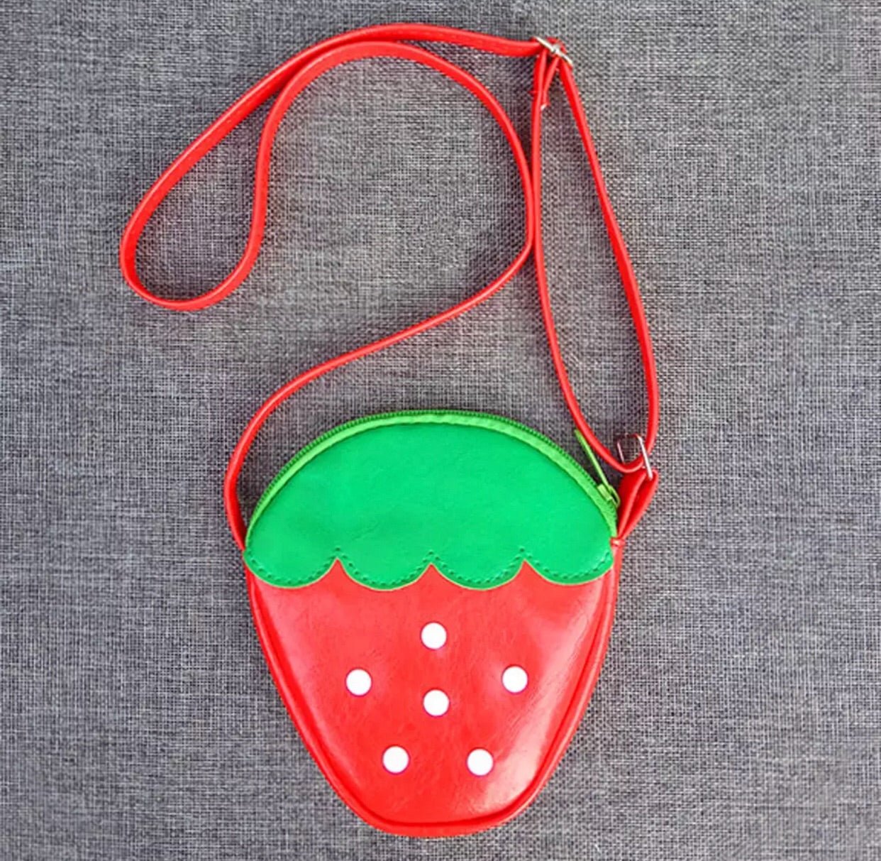 Strawberry Purse - Squishy Cheeks