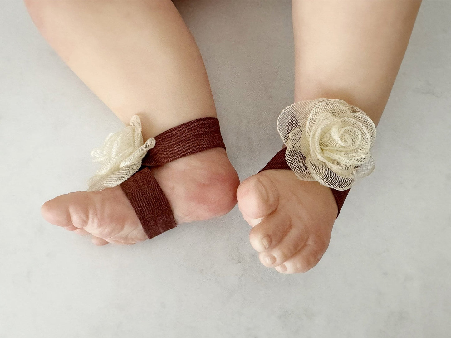 Vintage Floral Baby Girl Blanket Gift Set, Personalized Floral Baby Shower Gift Set Gown Blanket Hat Headband Sign Pillow Burp Cloth Sandals - Squishy Cheeks