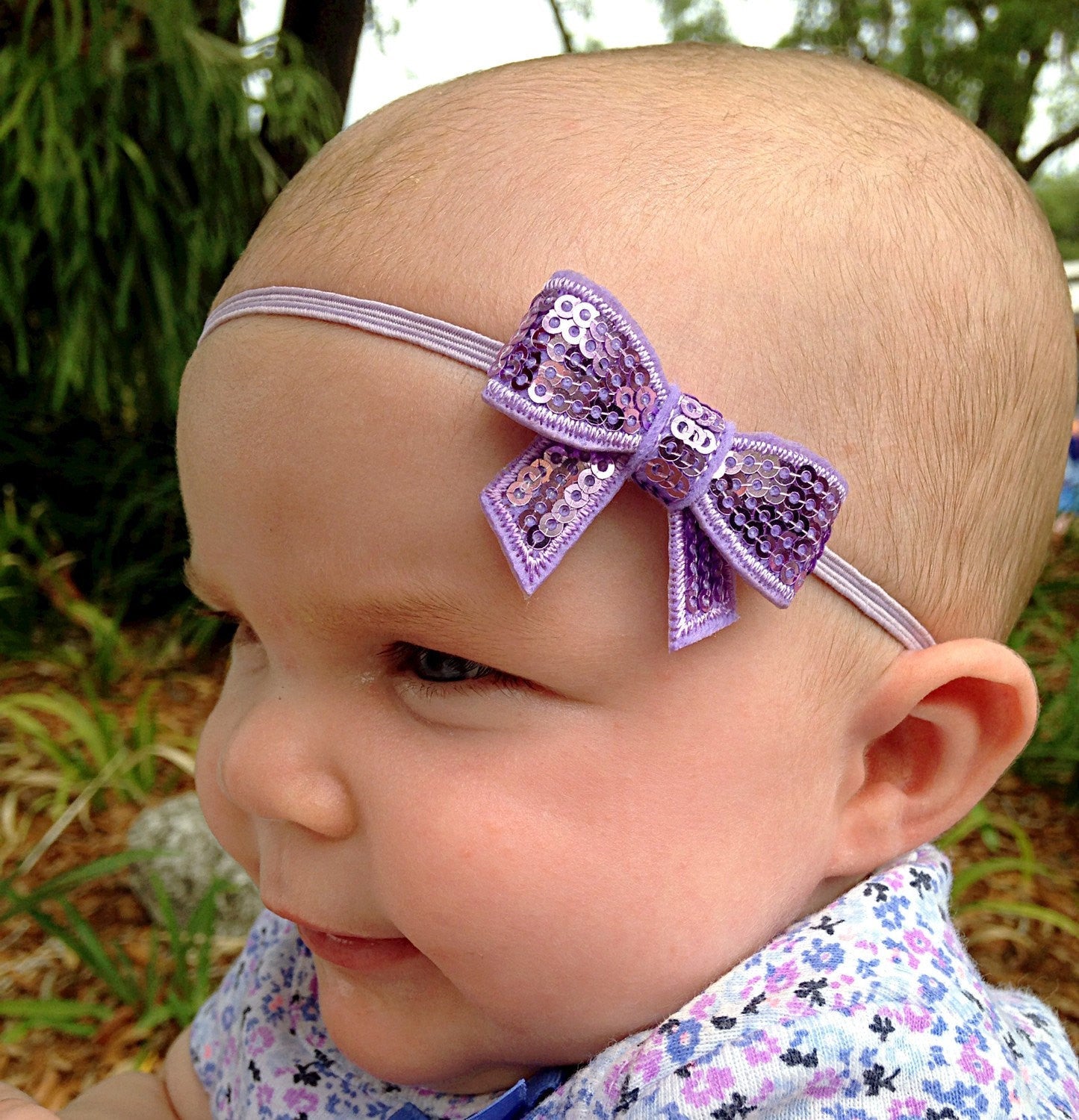 Mini Sparkle Bow Headband - Squishy Cheeks