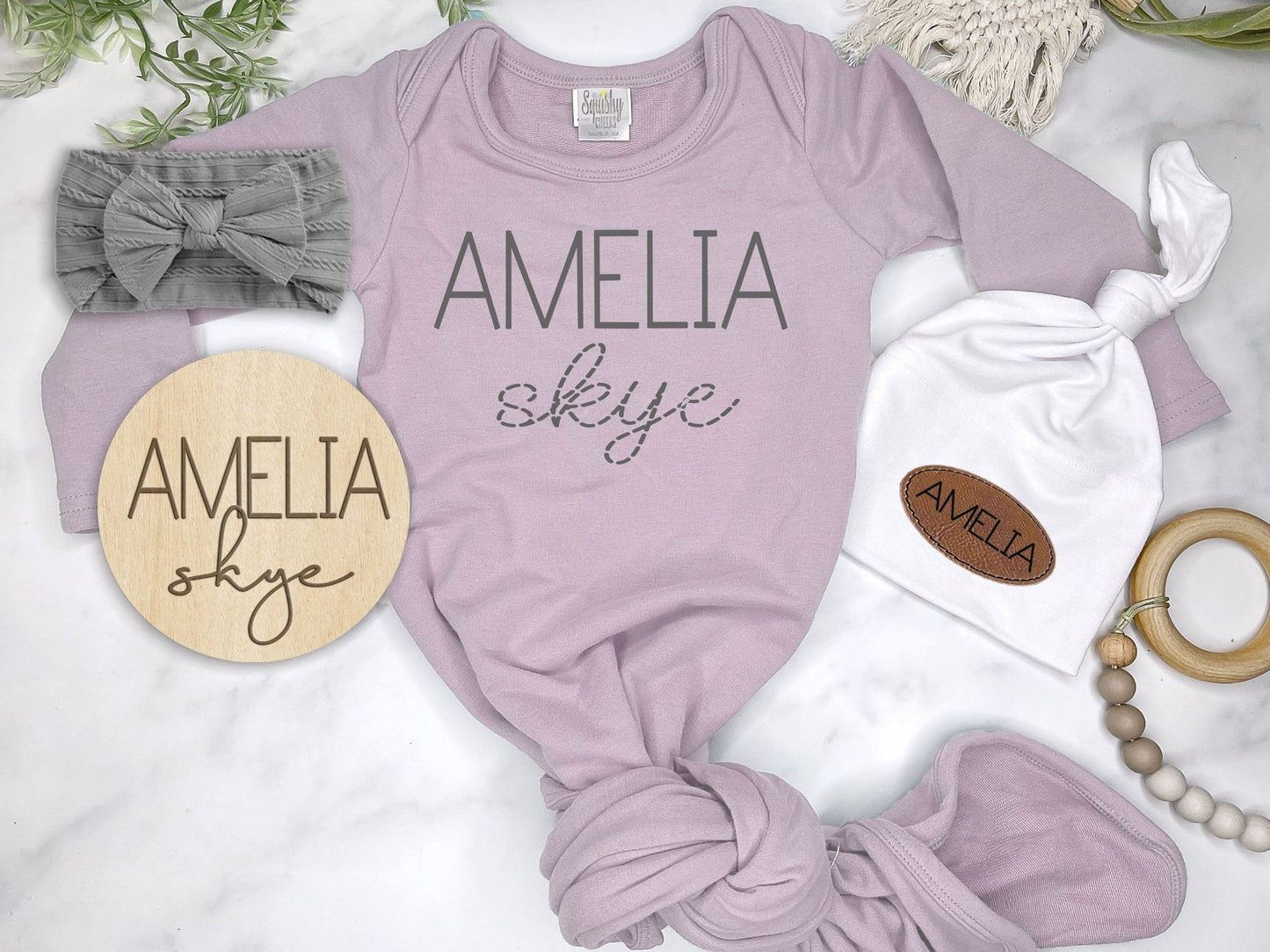 Newborn Baby Girl Hospital Outfit - Squishy Cheeks