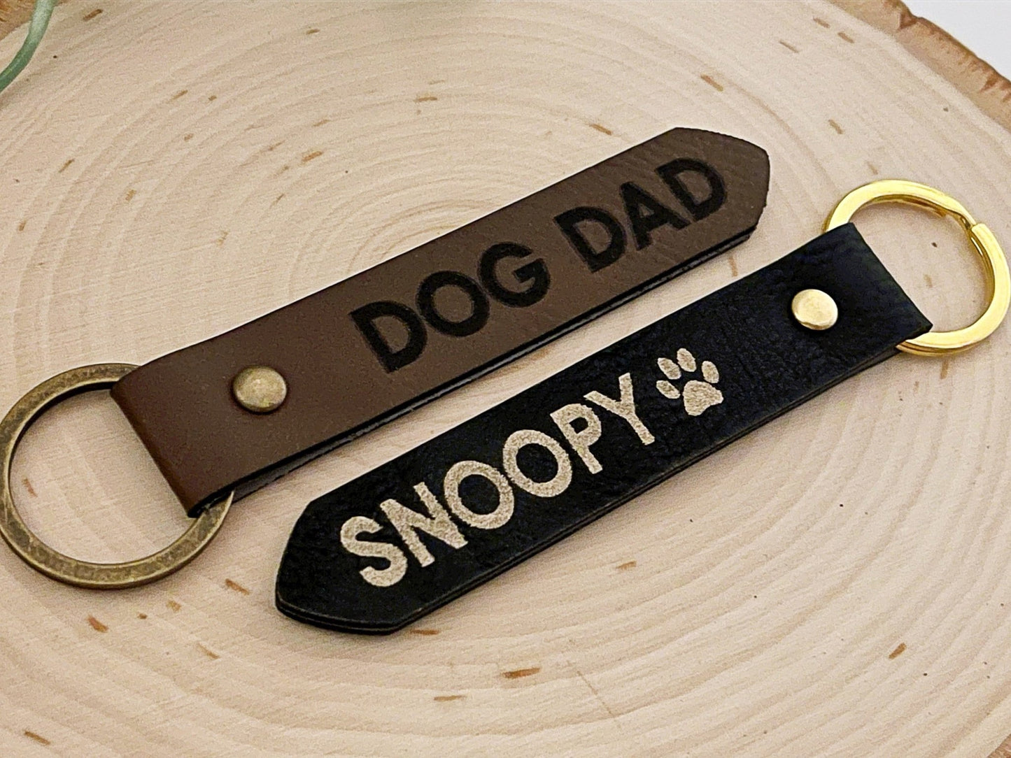 Personalized Pet Keychain Dog Dad Gift Dog Mom Gift Engraved Custom Key Chain Vegan Leather Lightweight Personalized Keychain - Squishy Cheeks