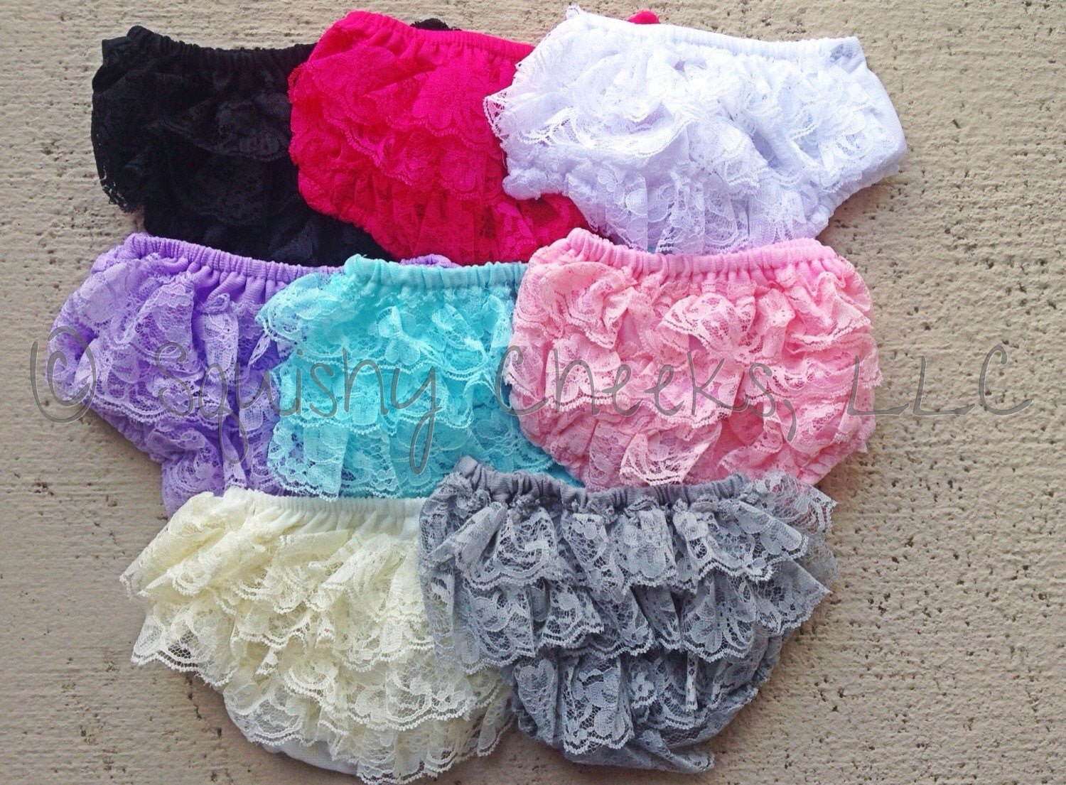 SALE Ruffle Lace Bloomers โ Squishy Cheeks